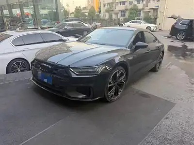 Audi A7L 2024