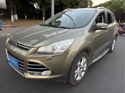 Ford Yihu 2015