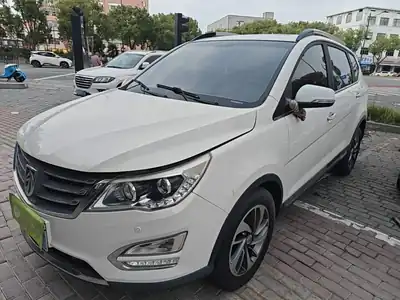 Baojun 560 2016
