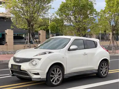 Infiniti ESQ 2016
