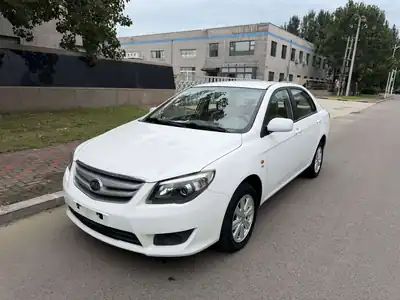 BYD L3 2015