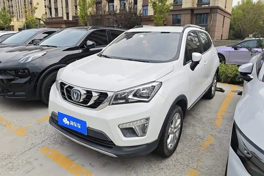 Changan CS15 2017, фото 1