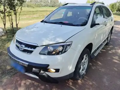 BYD S6 2015