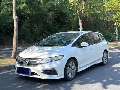 Honda Jade 2017