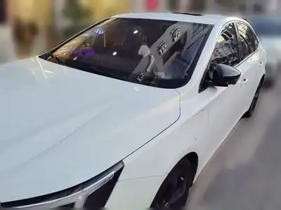 Roewe i6 MAX NEV 2021