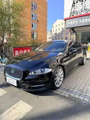 Jaguar XJ 2013
