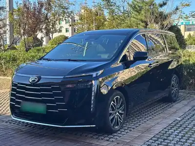 GAC Trumpchi E8 PHEV