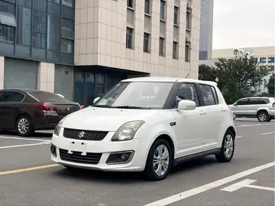 Suzuki Yuyan 2015