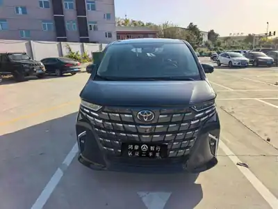 Toyota Alphard 2024