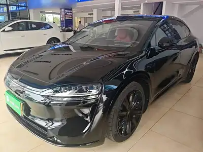 Luxeed R7 2025