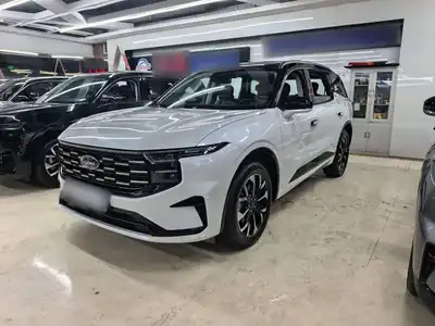 Ford Edge 2025
