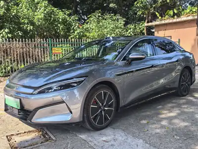BYD Han L 2025