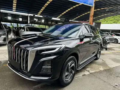 Hongqi HS3 2024