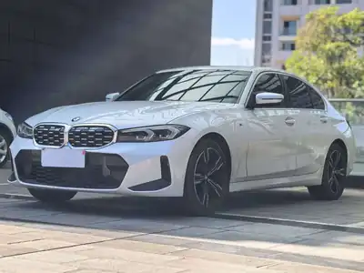 BMW 3 Series 2023
