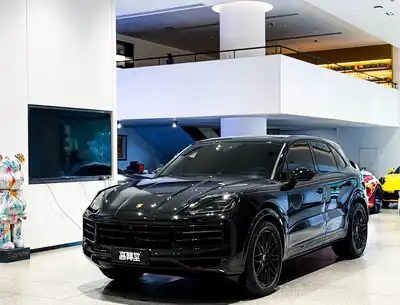 Porsche Cayenne 2024