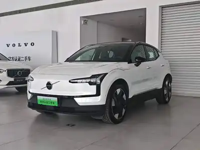 Volvo EX30 2024
