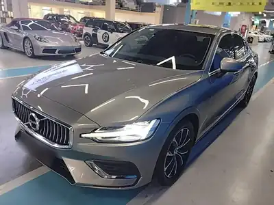 Volvo S60 2022