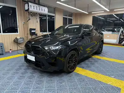 BMW X6 M 2025