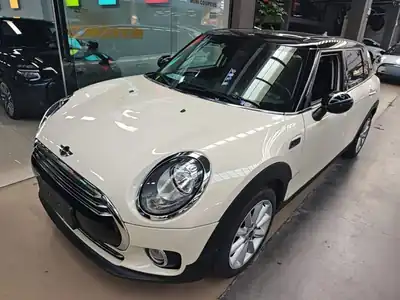 MINI CLUBMAN 2016