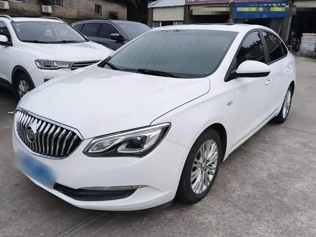 Buick Excelle 2017, фото 1