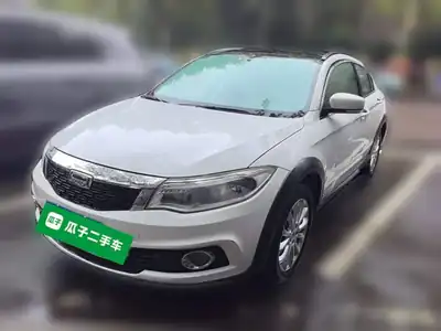 Qoros 3 2016