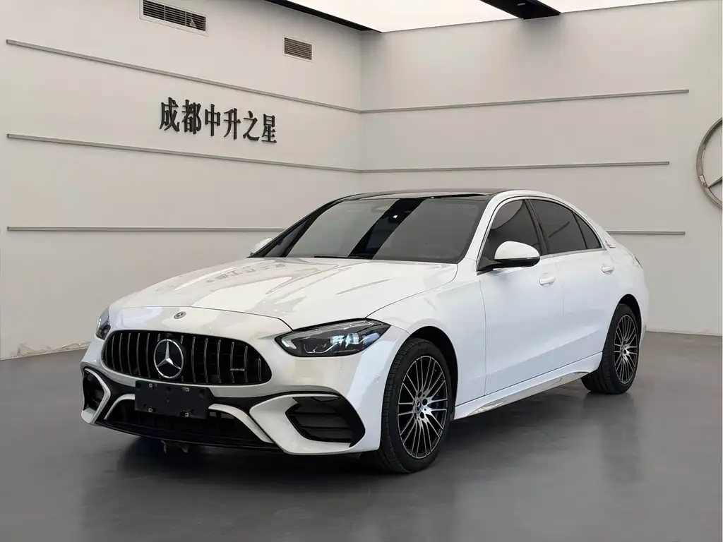 Mercedes-Benz C-Class 2024, фото 1