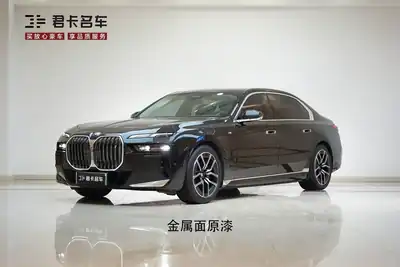 BMW i7 2024