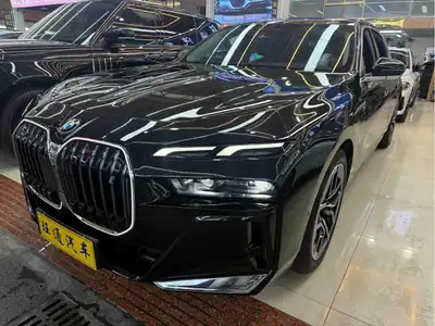 BMW i7 2024