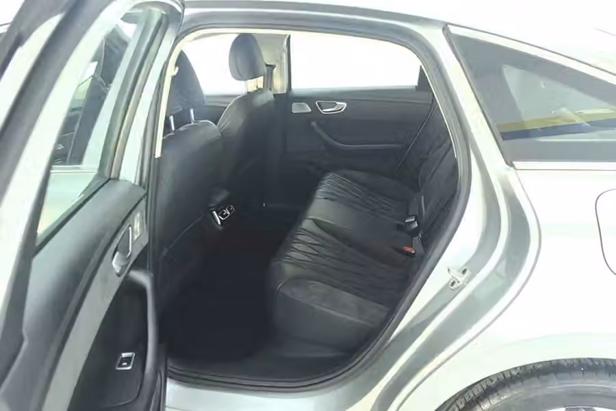 Roewe D7 2023, фото 11