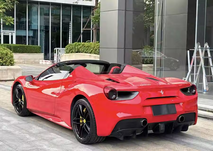 Ferrari 488 2017, фото 3