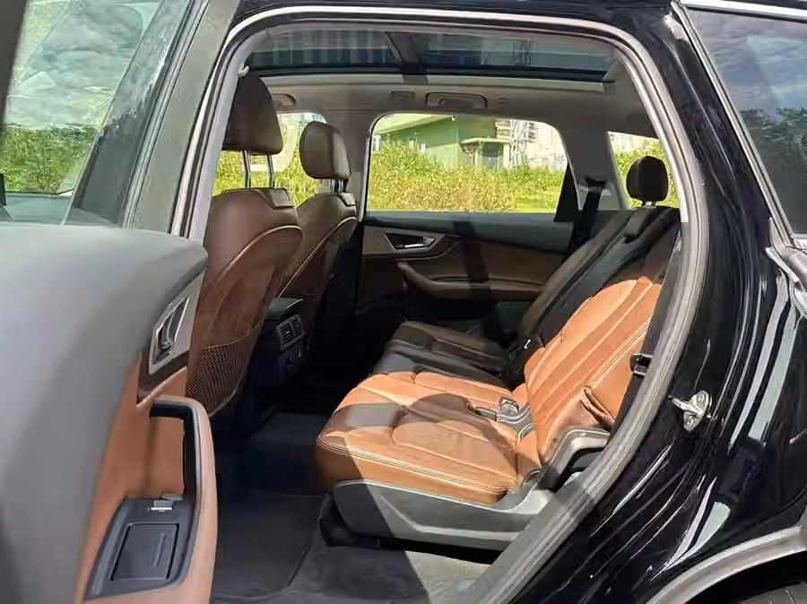 Audi Q7 2017, фото 13