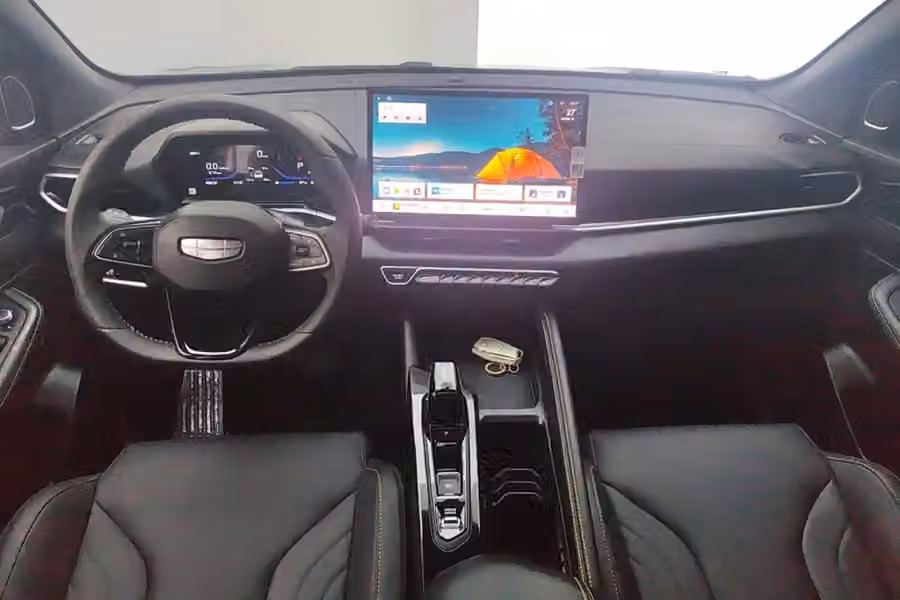 Geely Coolray 2026, фото 12
