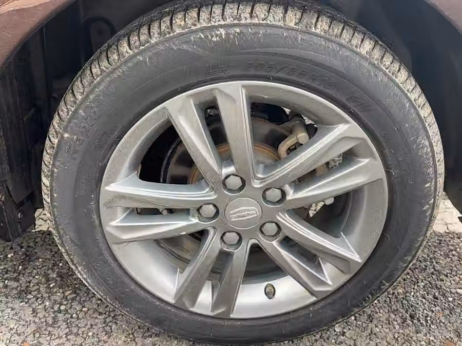 Geely Emgrand 2017, фото 13
