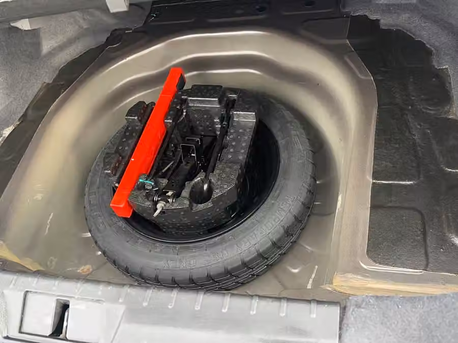 Geely Emgrand 2017, фото 22
