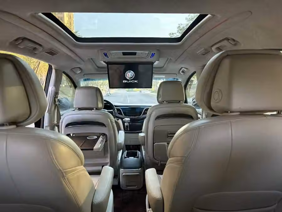 Buick GL8 2017, фото 9