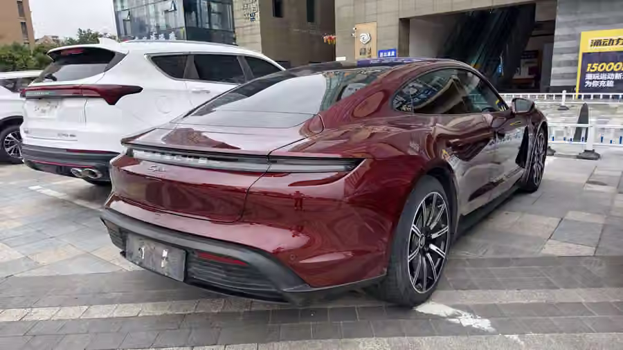 Porsche Taycan 2022, фото 13