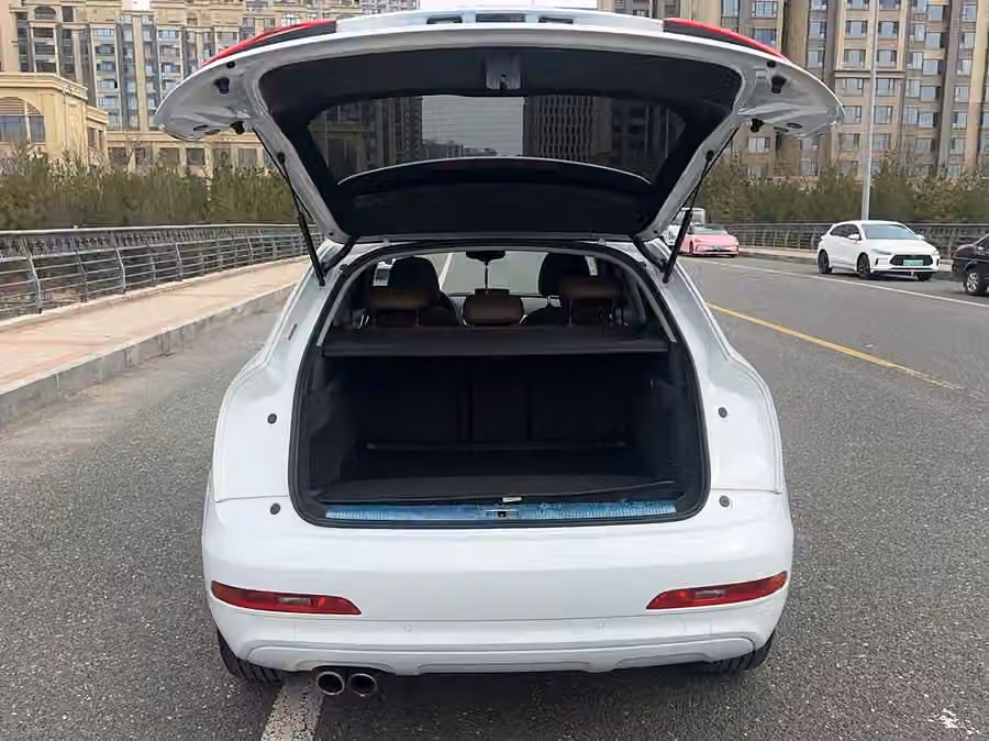 Audi Q3 2015, фото 22