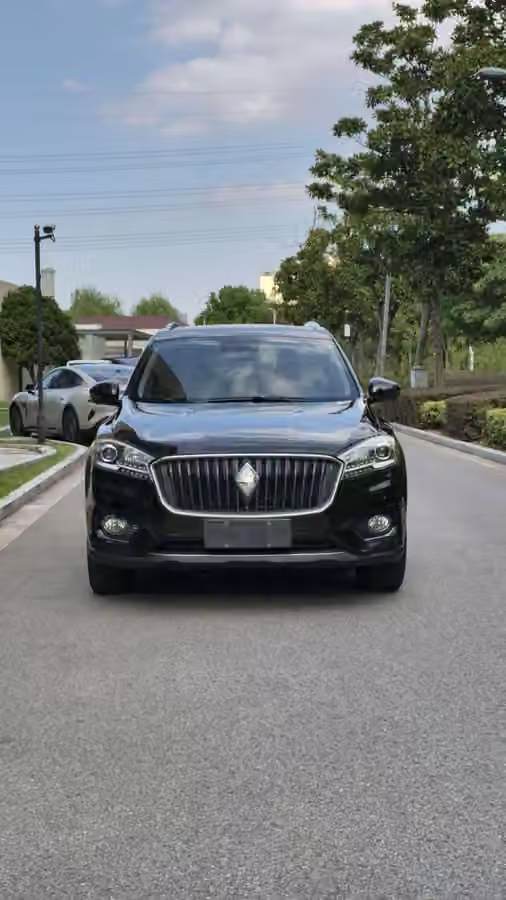 Borgward BX7 2017, фото 2