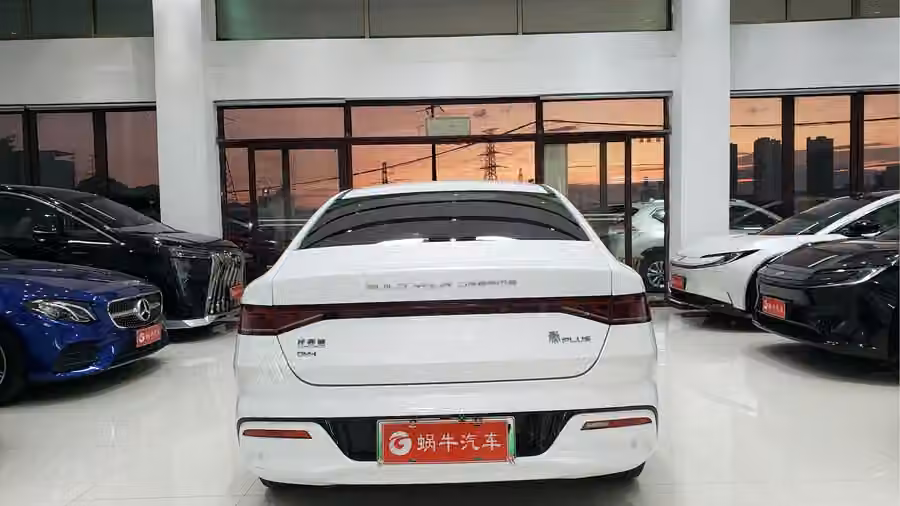 BYD Qin PLUS 2023, фото 10
