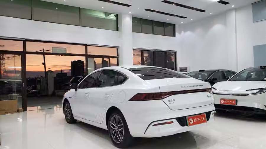 BYD Qin PLUS 2023, фото 9