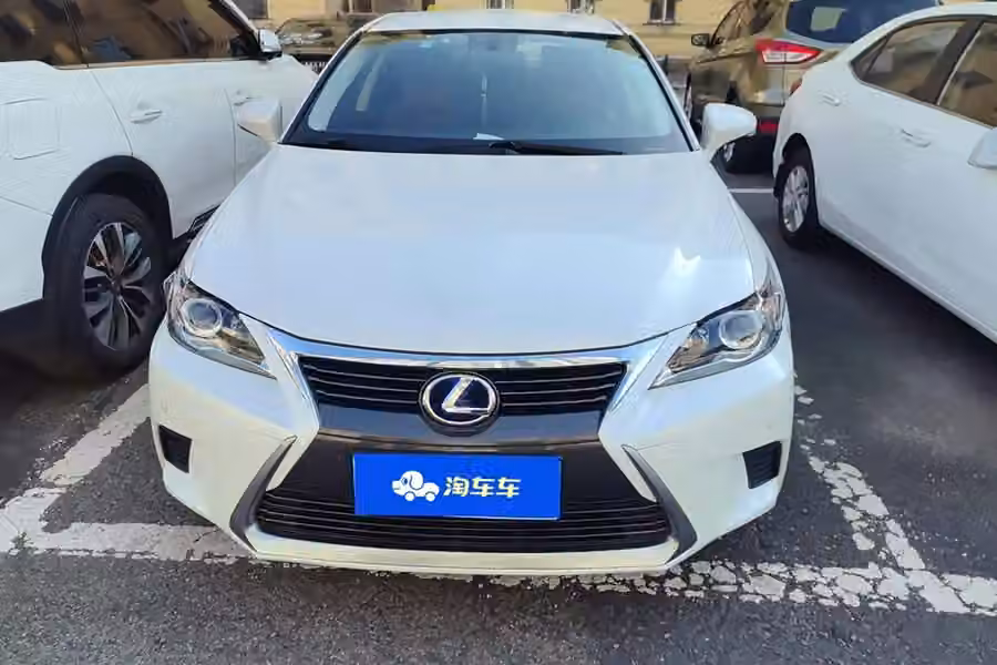 Lexus CT 2017, фото 2